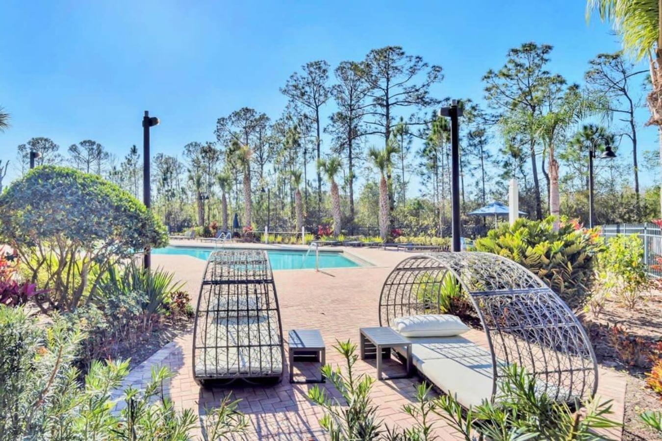 Stunning 2Br Condo With Hot Tub And Pool, Near Disney! Orlando Exterior foto